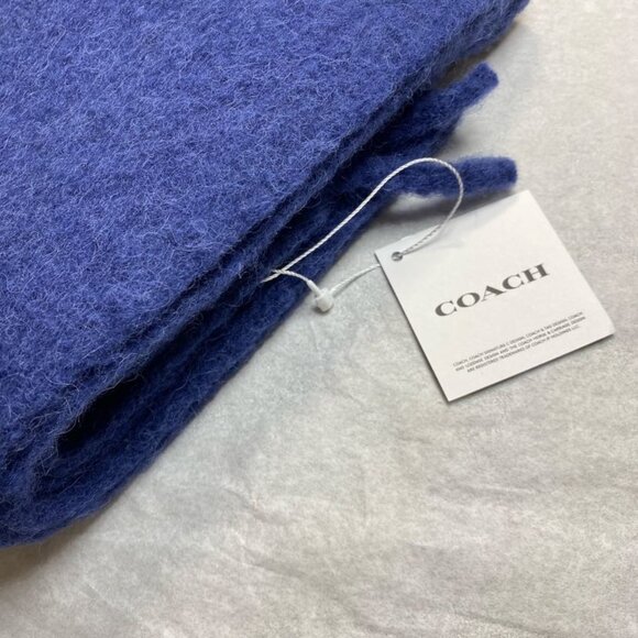 Coach CU815 Muffler with Rubber Patch in Navy, Alpaca+Polyamide - Picture 5 of 5